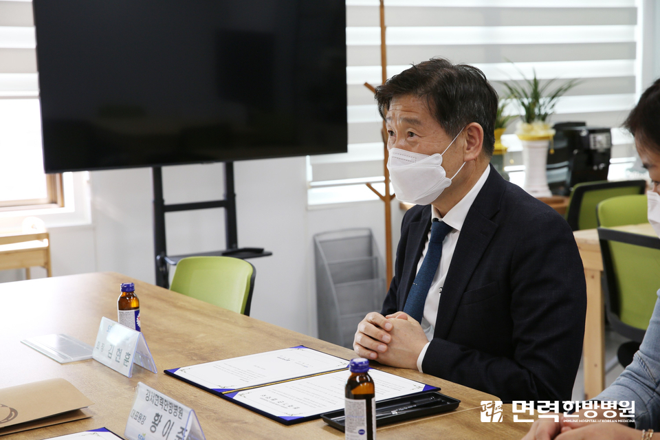 사진3.jpg